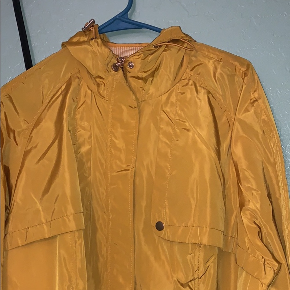 Cavalini yellow rain jacket